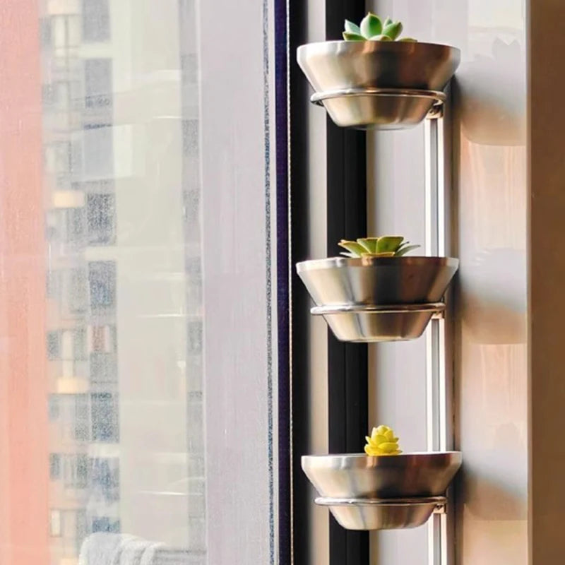 Terrace Plant Shelves Indoor Succulent Plant Pots Floating Metal Wall Shelf Window Sill Flower Stand Modern Balcony Decorations